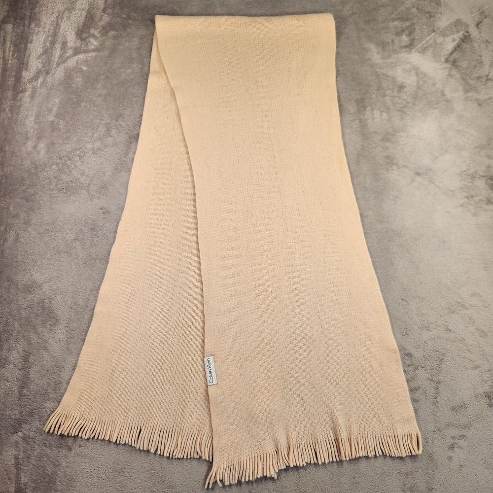 Calvin Klein Light Pink Peach Knit Fringe Winter Scarf Womens Designer Long